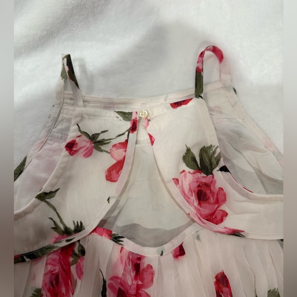 3/$20 Abercrombie Kids Floral Pleated Sleeveless Top - Size 9/10 Pink Roses - Picture 6 of 8
